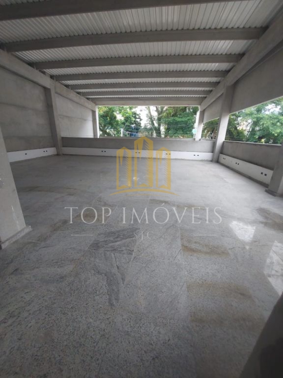Ponto comercial, com 340 m² na Av. José Longo - Centro