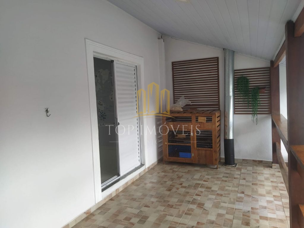Lindo Sobrado, 3 Dormitórios no Jardim Rodolfo em São José dos Campos -SP