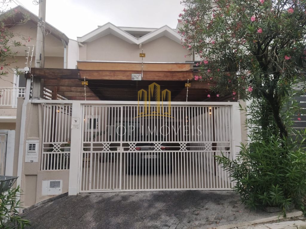 Lindo Sobrado, 3 Dormitórios no Jardim Rodolfo em São José dos Campos -SP