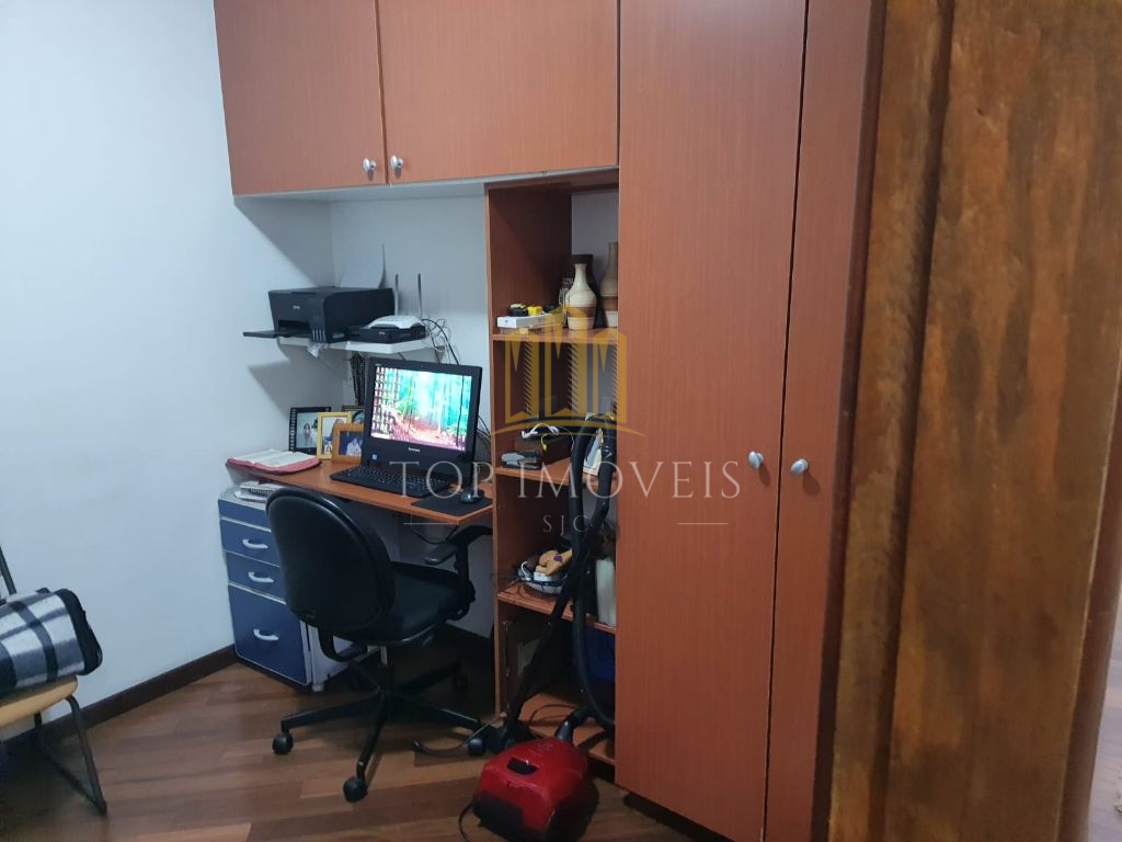 Apartamento com 3 dormitórios sendo 1 suíte no Parque Industrial