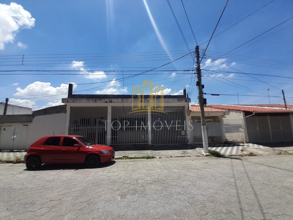 Casa comercial com galpão nos fundos - 300m2 em Jacareí