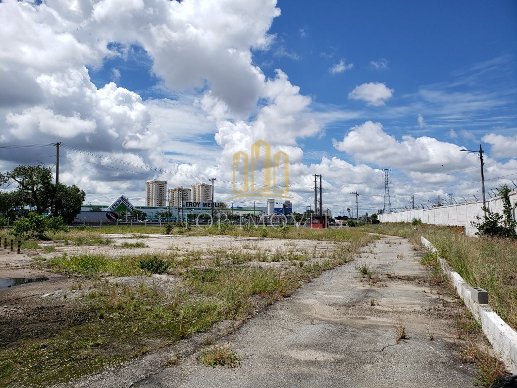 Galpão Comercial / Industrial, 20.000M² muito bem localizado na Via Dutra