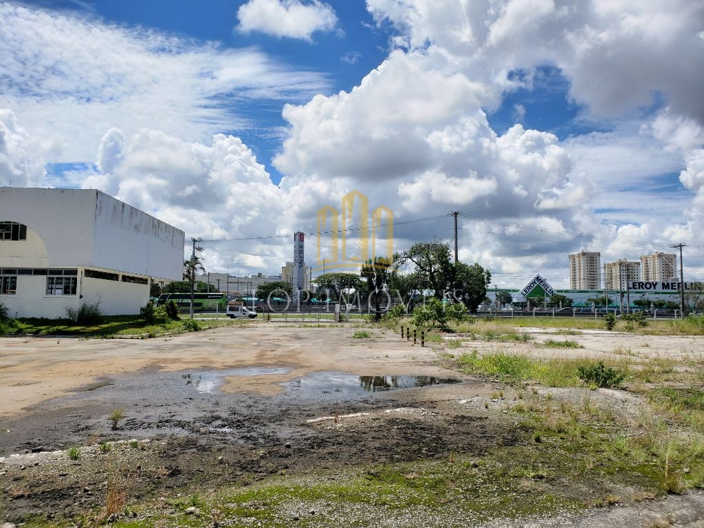 Galpão Comercial / Industrial, 20.000M² muito bem localizado na Via Dutra