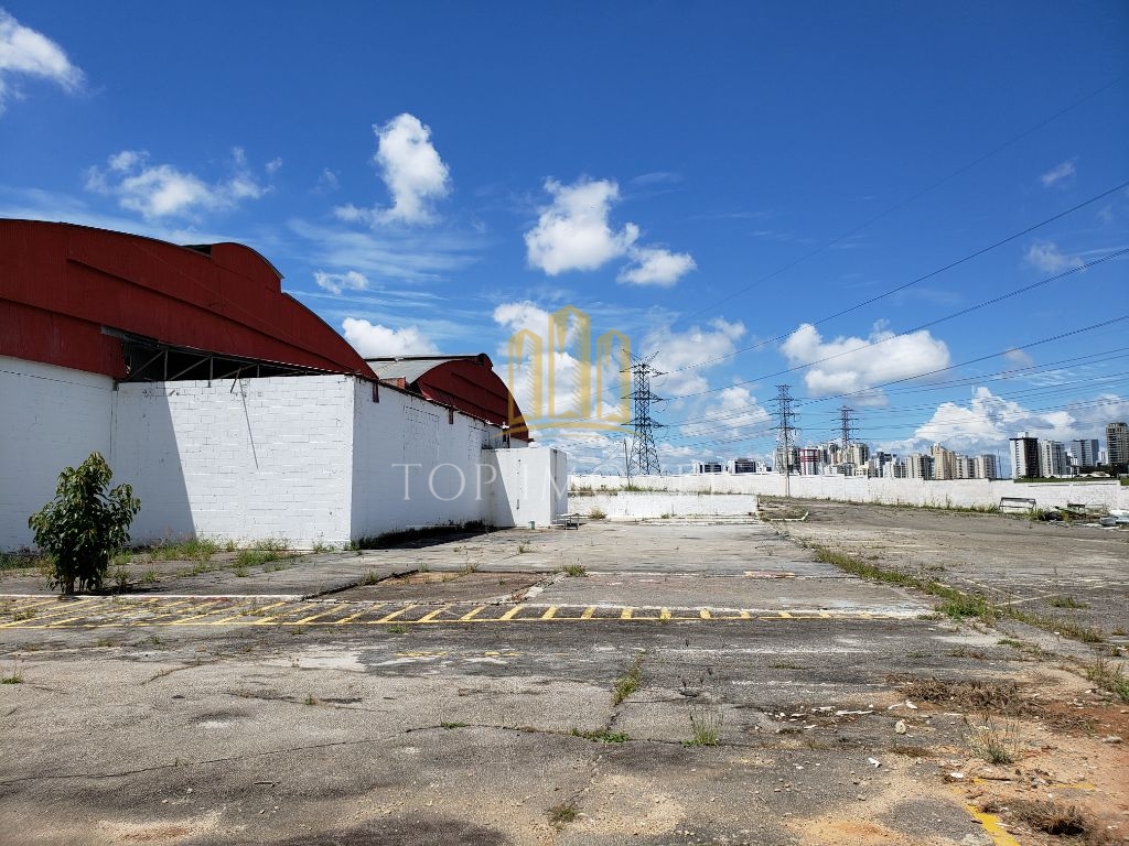 Galpão Comercial / Industrial, 20.000M² muito bem localizado na Via Dutra