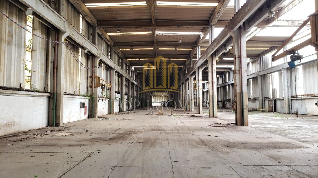 Área Industrial em Jacareí, 160.000m² de terreno e área construída em torno de 30.000m² - foto 9
