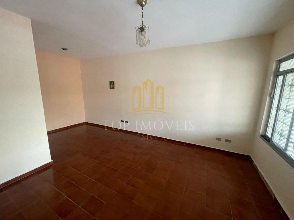 Excelente casa no Jardim Jacinto - Jacareí/SP