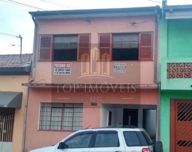 Sobrado à venda, 132 m² - Centro - Santa Branca/SP
