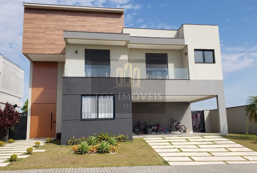 Sobrado de 364m² com 5 Quartos e 6 banheiros à Venda no Alphaville I