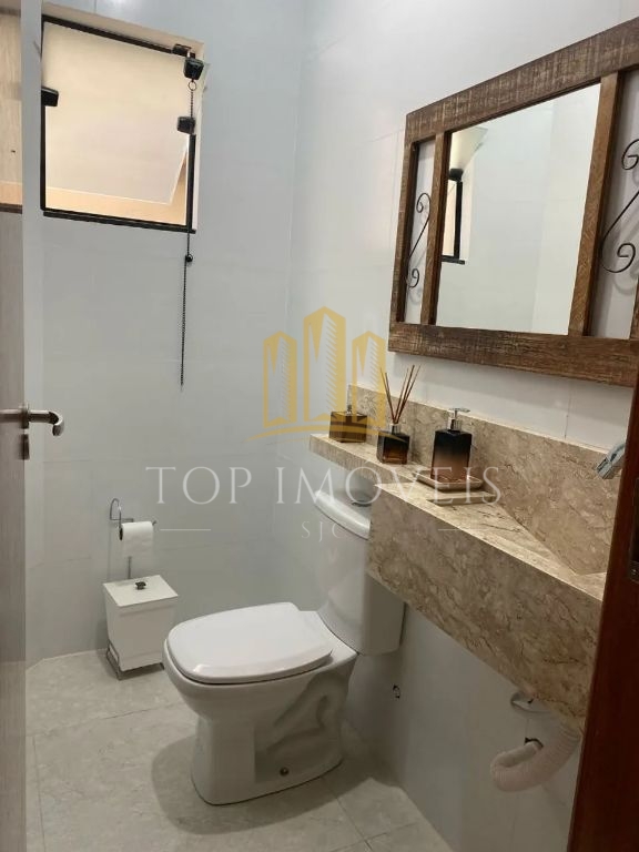 Sobrado com acabamento de alto padrão Jardim das Indústrias 3 dormitórios (1 suíte) Espaço gourmet completo!
