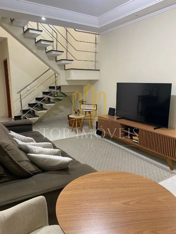 Sobrado com acabamento de alto padrão Jardim das Indústrias 3 dormitórios (1 suíte) Espaço gourmet completo!