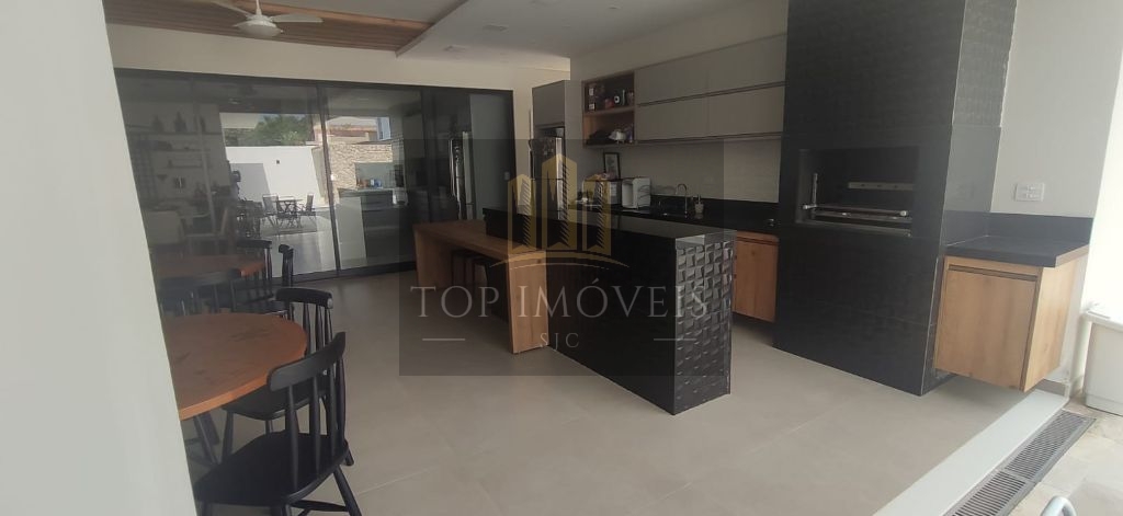 Casa à venda, 390 m² - Urbanova - São José dos Campos/SP