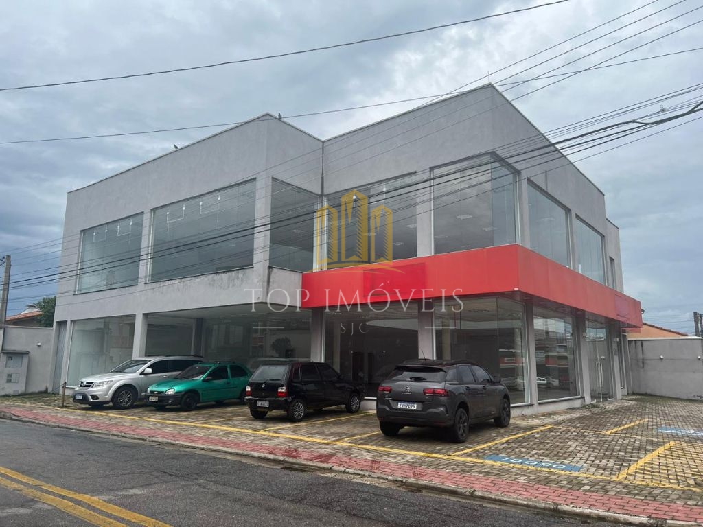 Ponto comercial com 671m2 de área construída na Av. Barbacena
