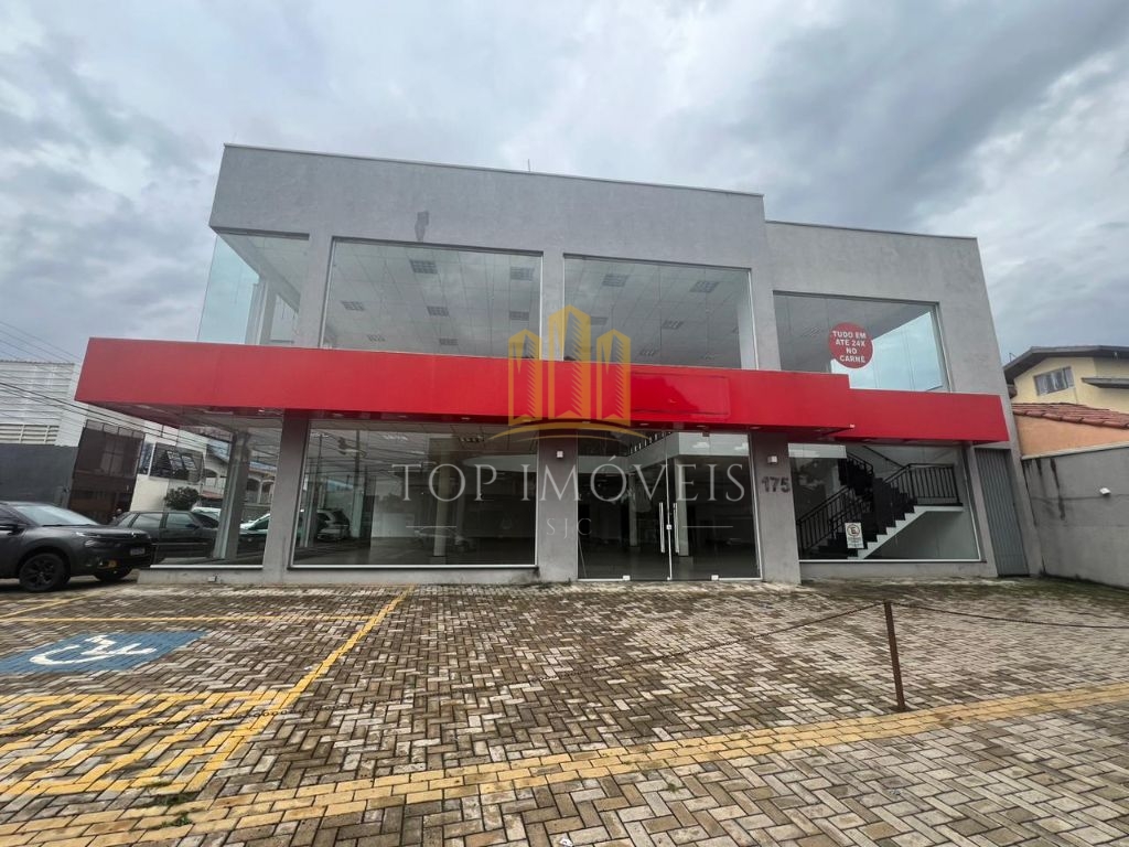 Ponto comercial com 671m2 de área construída na Av. Barbacena