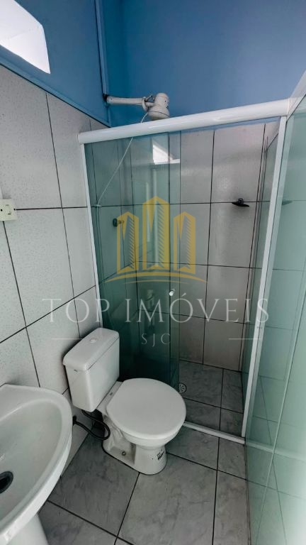 Casa Comercial/Residencial à Venda e para Locação no Centro de São José dos Campos com 5 suítes