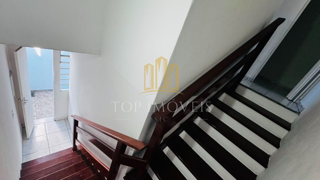 Casa Comercial/Residencial à Venda e para Locação no Centro de São José dos Campos com 5 suítes
