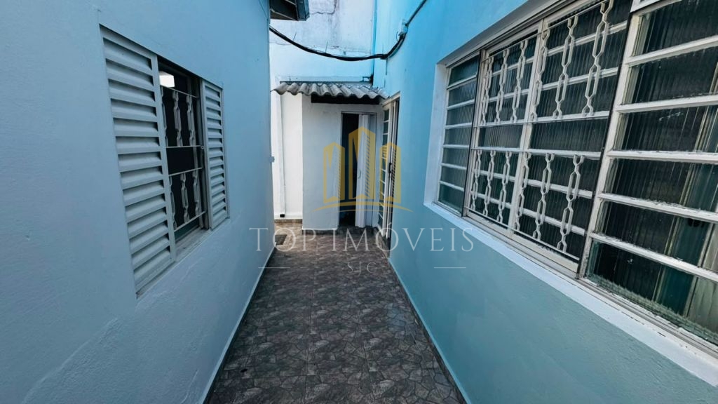 Casa Comercial/Residencial à Venda e para Locação no Centro de São José dos Campos com 5 suítes