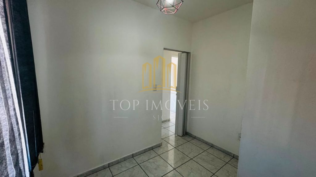 Casa Comercial/Residencial à Venda e para Locação no Centro de São José dos Campos com 5 suítes