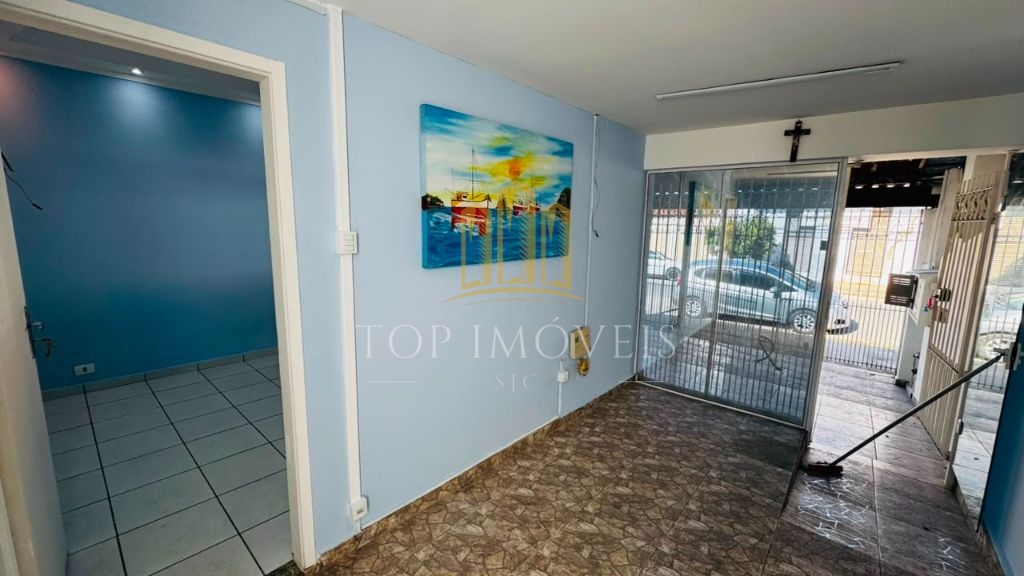 Casa Comercial/Residencial à Venda e para Locação no Centro de São José dos Campos com 5 suítes