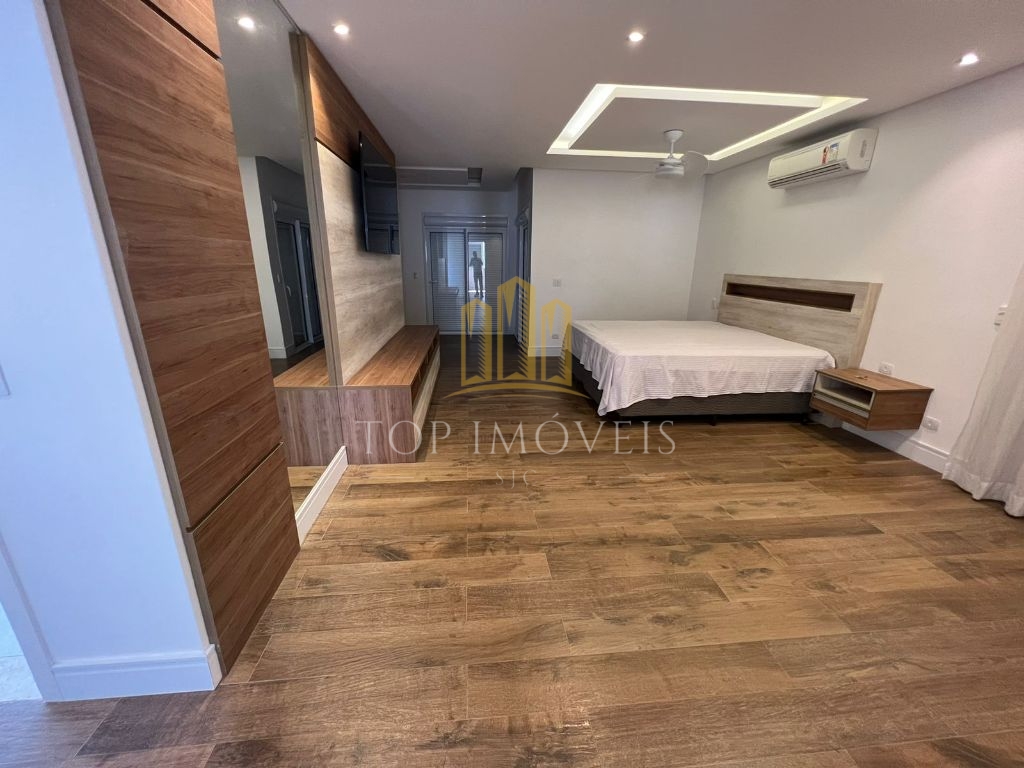 Residência de Luxo com 4 Suítes e Área de Lazer Completa no Jardim do Golfe 3