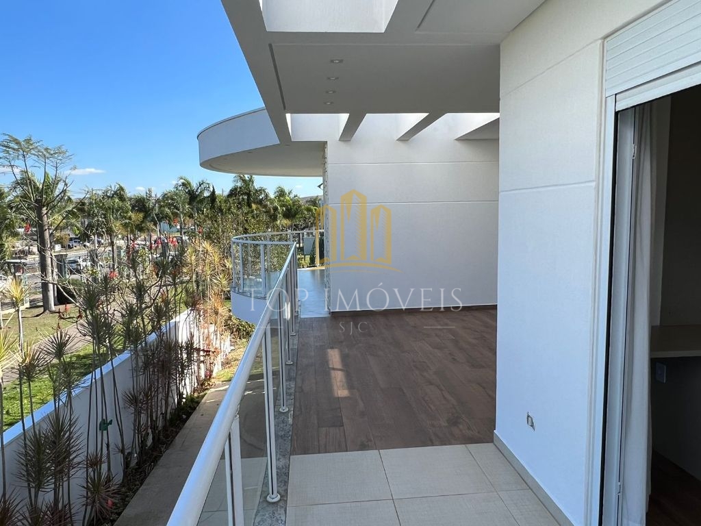 Residência de Luxo com 4 Suítes e Área de Lazer Completa no Jardim do Golfe 3