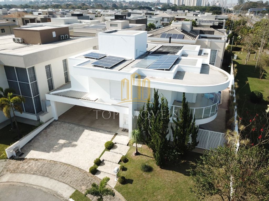 Residência de Luxo com 4 Suítes e Área de Lazer Completa no Jardim do Golfe 3