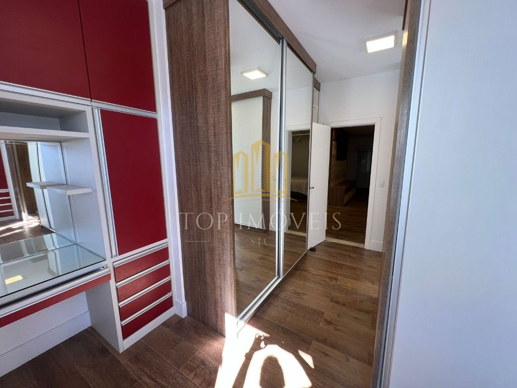 Residência de Luxo com 4 Suítes e Área de Lazer Completa no Jardim do Golfe 3