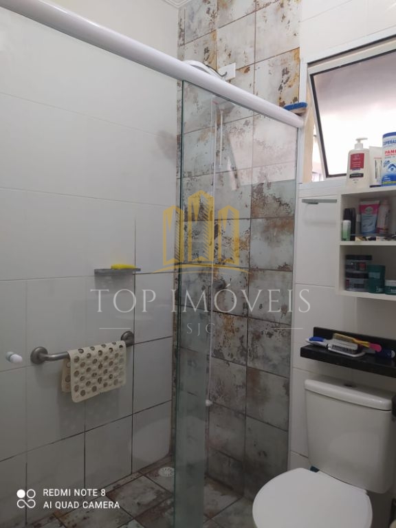 Casa térrea de 2 quartos com fácil acesso a Dutra