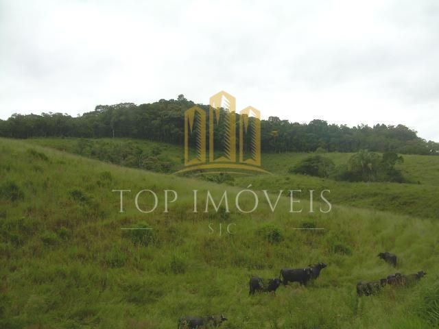 Area para venda em Suzano, por 60,00 m², com toda documentação ok Possui : Planta Geográfica, Levantamento Planimétrico, INCRA, DARF, ITR, CCIR, CNA, todos atualizados.