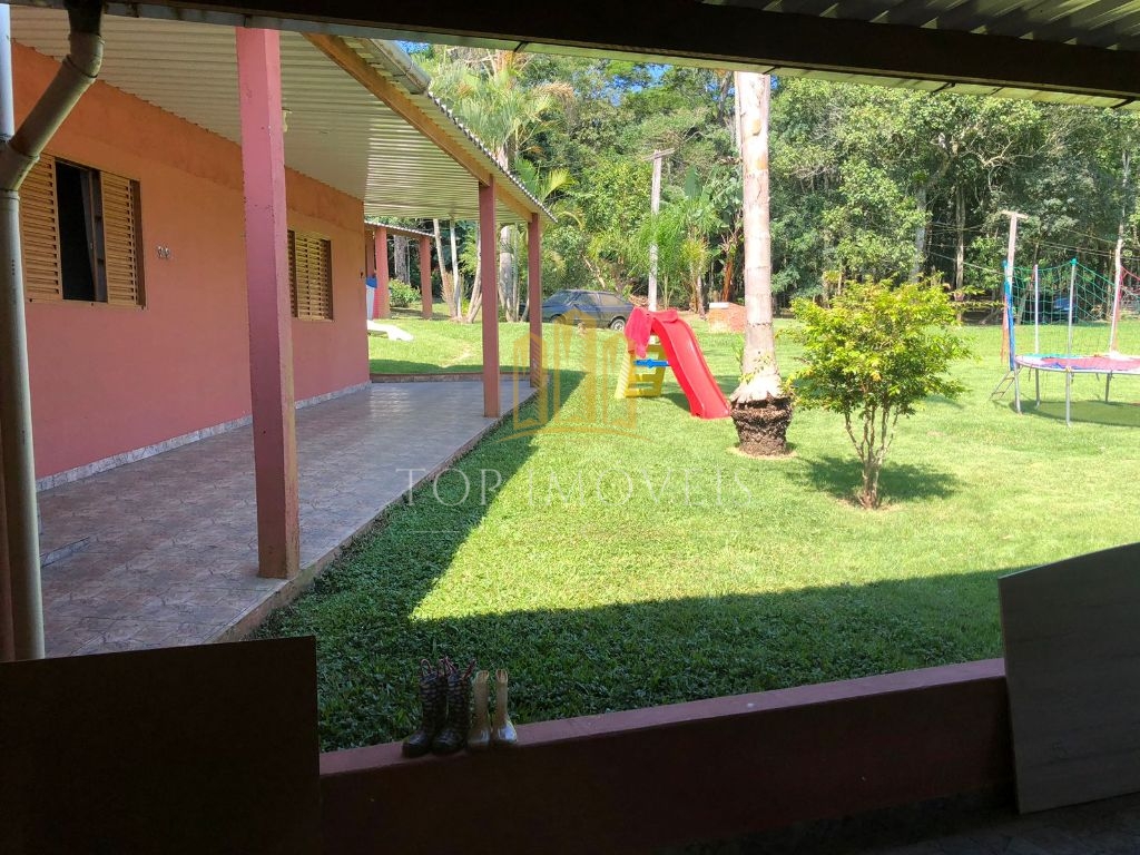 Area para venda em Suzano, por 60,00 m², com toda documentação ok Possui : Planta Geográfica, Levantamento Planimétrico, INCRA, DARF, ITR, CCIR, CNA, todos atualizados.