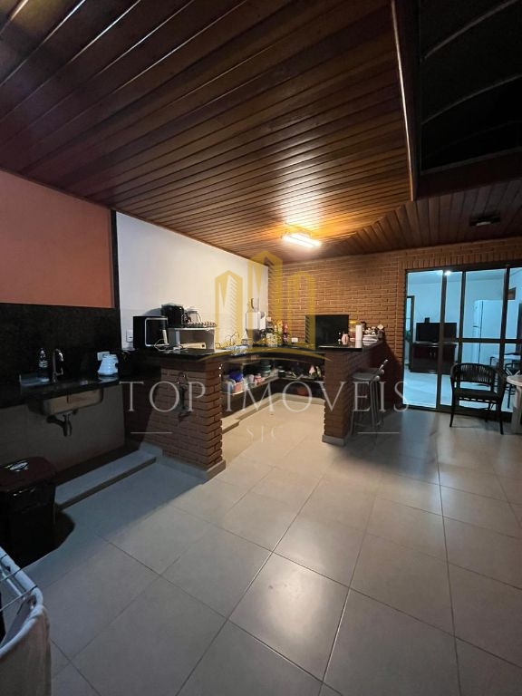 Oportunidade Linda Cobertura no Jardim Satélite são 150m2 com 4 dormitórios sendo 1 suíte uma sala ampla com 2 ambientes e uma excelente área gourmet, Excelente Localização Próximo Shopping, Mercado…