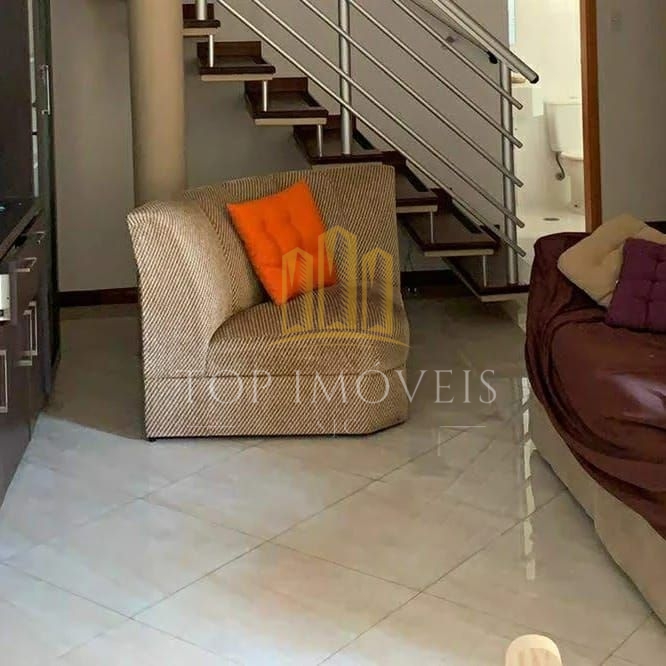 Oportunidade Linda Cobertura no Jardim Satélite são 150m2 com 4 dormitórios sendo 1 suíte uma sala ampla com 2 ambientes e uma excelente área gourmet, Excelente Localização Próximo Shopping, Mercado…