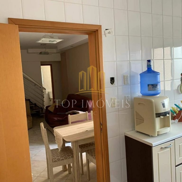 Oportunidade Linda Cobertura no Jardim Satélite são 150m2 com 4 dormitórios sendo 1 suíte uma sala ampla com 2 ambientes e uma excelente área gourmet, Excelente Localização Próximo Shopping, Mercado…