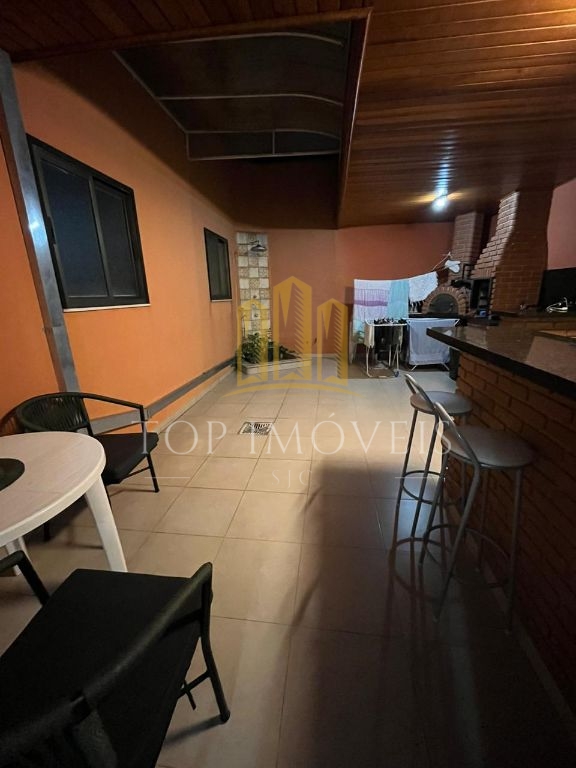 Oportunidade Linda Cobertura no Jardim Satélite são 150m2 com 4 dormitórios sendo 1 suíte uma sala ampla com 2 ambientes e uma excelente área gourmet, Excelente Localização Próximo Shopping, Mercado…