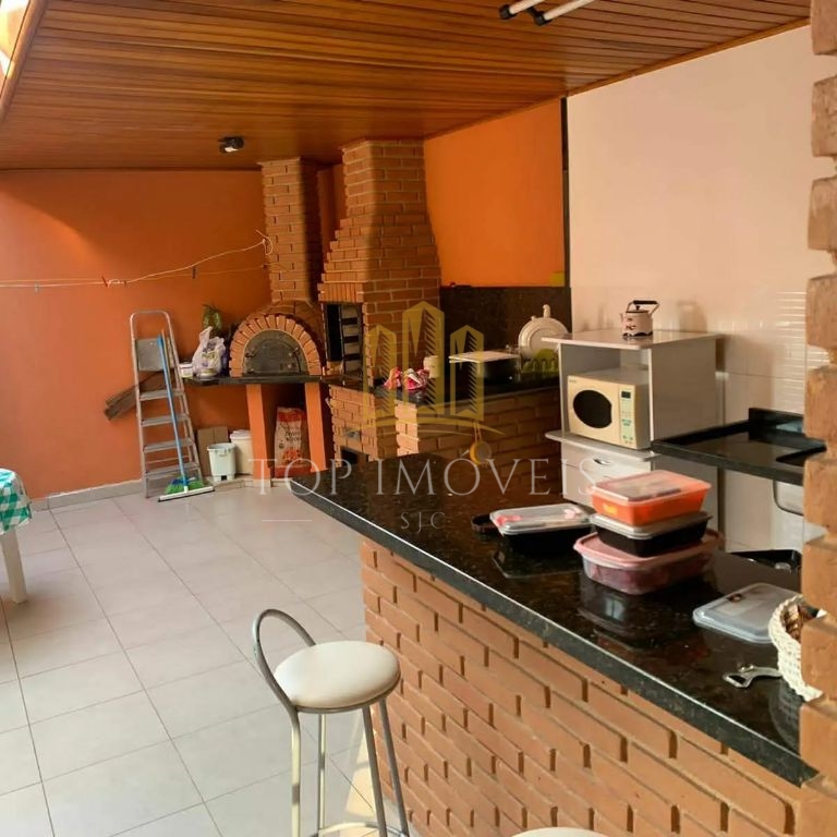 Oportunidade Linda Cobertura no Jardim Satélite são 150m2 com 4 dormitórios sendo 1 suíte uma sala ampla com 2 ambientes e uma excelente área gourmet, Excelente Localização Próximo Shopping, Mercado…