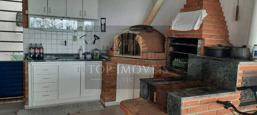 Ótima chácara com 3 dormitórios à venda, por R$ 1.380.000,00 - Vila São Geraldo - São José dos Campos/SP