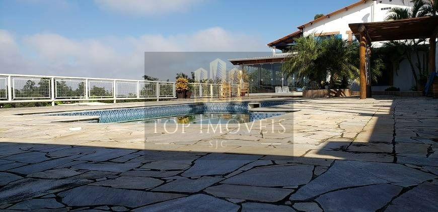 Ótima chácara com 3 dormitórios à venda, por R$ 1.380.000,00 - Vila São Geraldo - São José dos Campos/SP