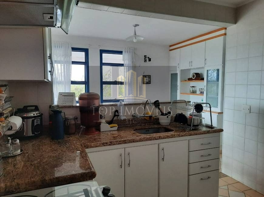 Ótima chácara com 3 dormitórios à venda, por R$ 1.380.000,00 - Vila São Geraldo - São José dos Campos/SP