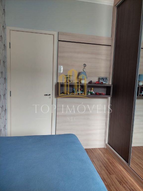 Linda casa em um belo condomínio fechado Vert Ville em Jacareí são 3 dormitórios sendo uma suíte casa repleta de armários uma excelente oportunidade