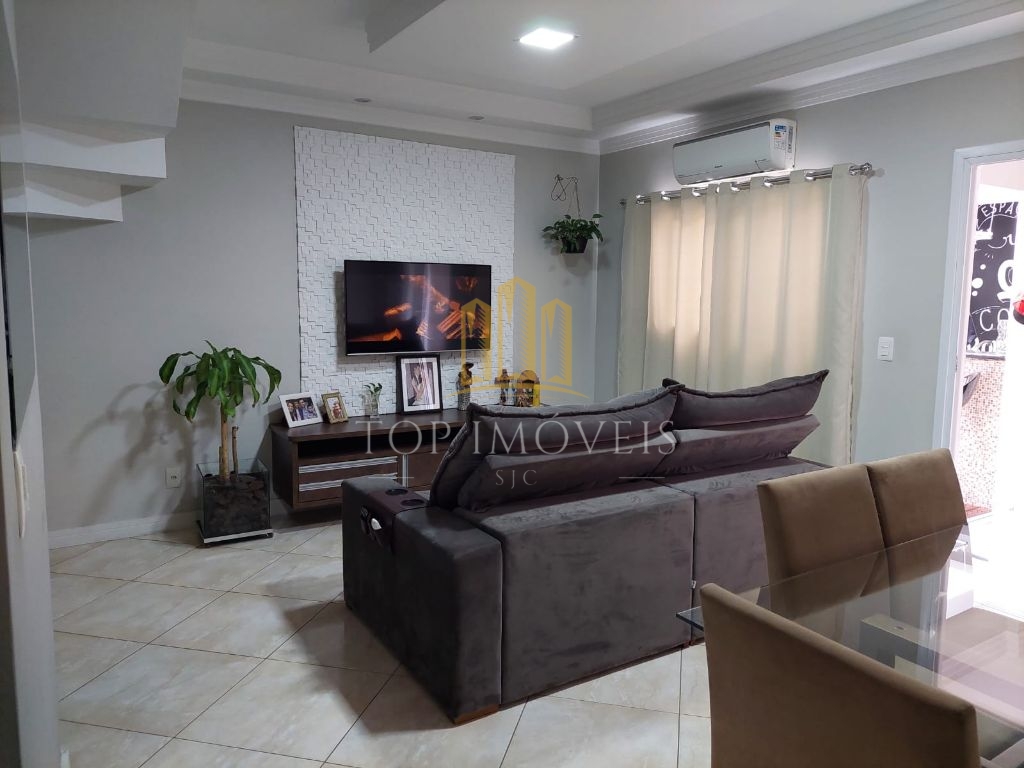 Linda casa em um belo condomínio fechado Vert Ville em Jacareí são 3 dormitórios sendo uma suíte casa repleta de armários uma excelente oportunidade
