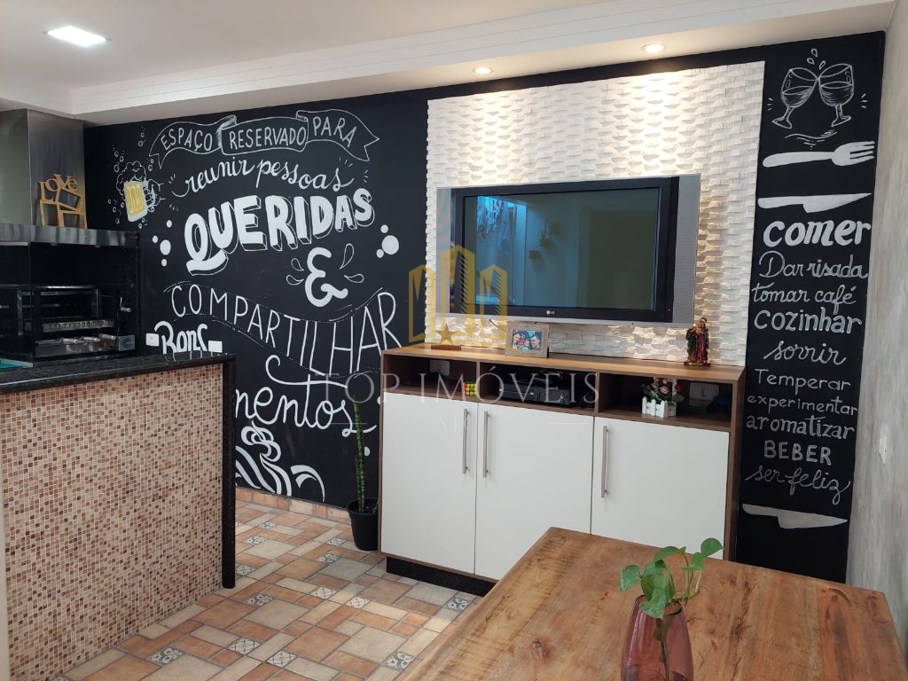 Linda casa em um belo condomínio fechado Vert Ville em Jacareí são 3 dormitórios sendo uma suíte casa repleta de armários uma excelente oportunidade