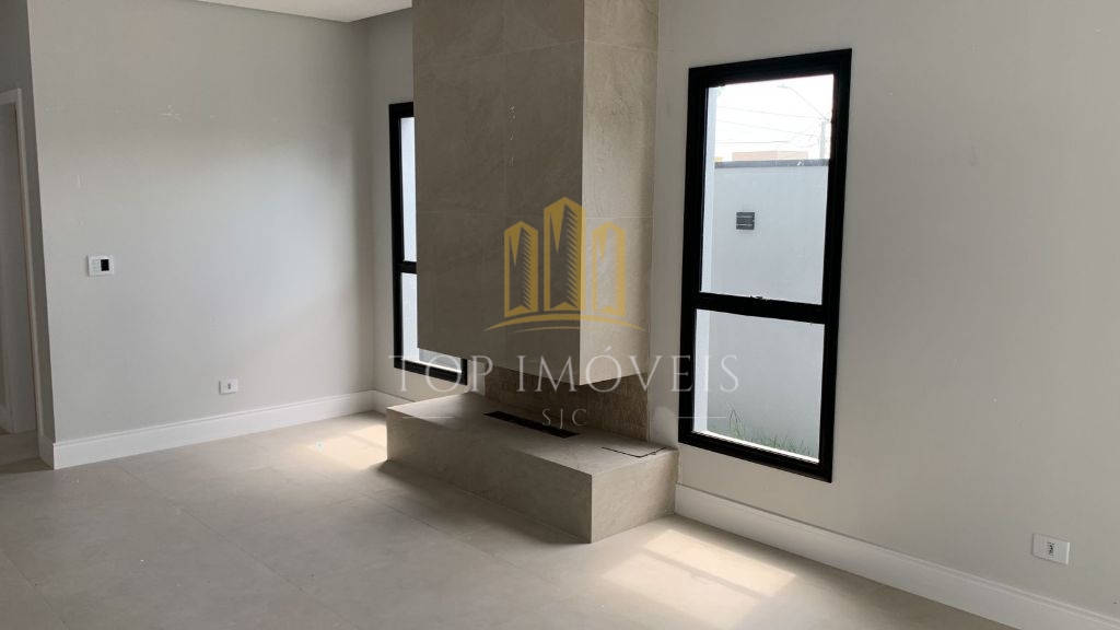 Casa condomínio fechado - 4 suítes - piscina - lareira - Urbanova - Zona oeste