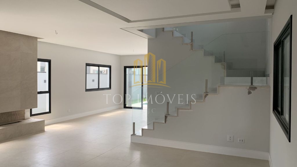 Casa condomínio fechado - 4 suítes - piscina - lareira - Urbanova - Zona oeste