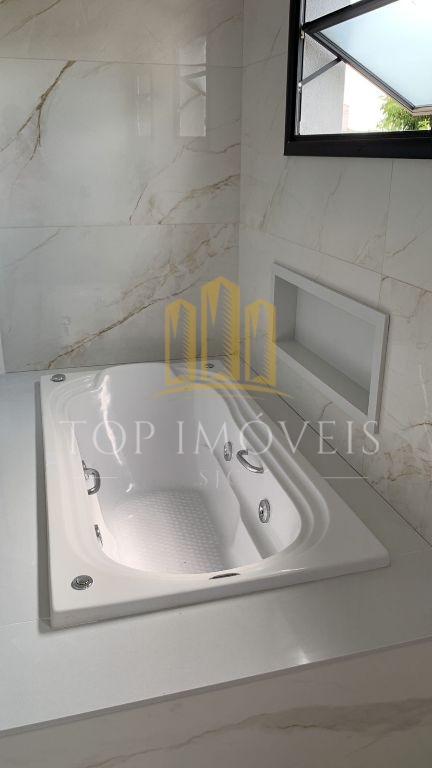 Casa condomínio fechado - 4 suítes - piscina - lareira - Urbanova - Zona oeste
