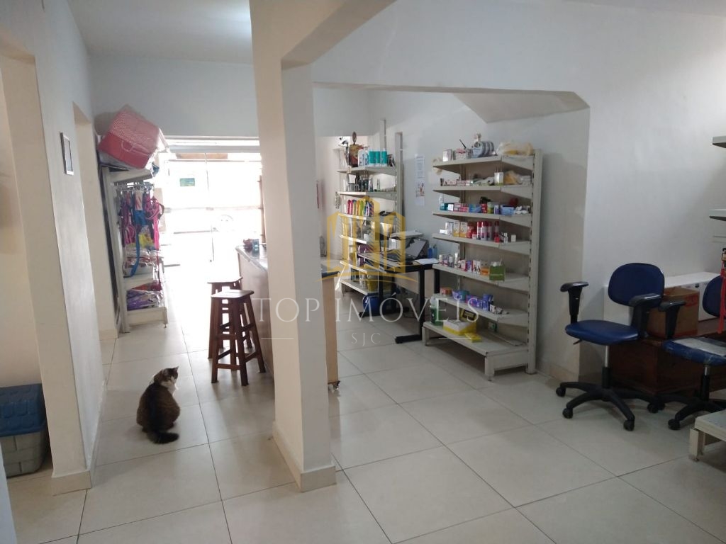 Excelente casa Comercial idela para Clinicas proximo ao Hospital Unidade da Tivoli