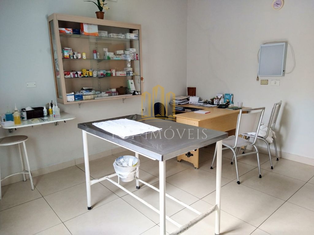 Excelente casa Comercial idela para Clinicas proximo ao Hospital Unidade da Tivoli