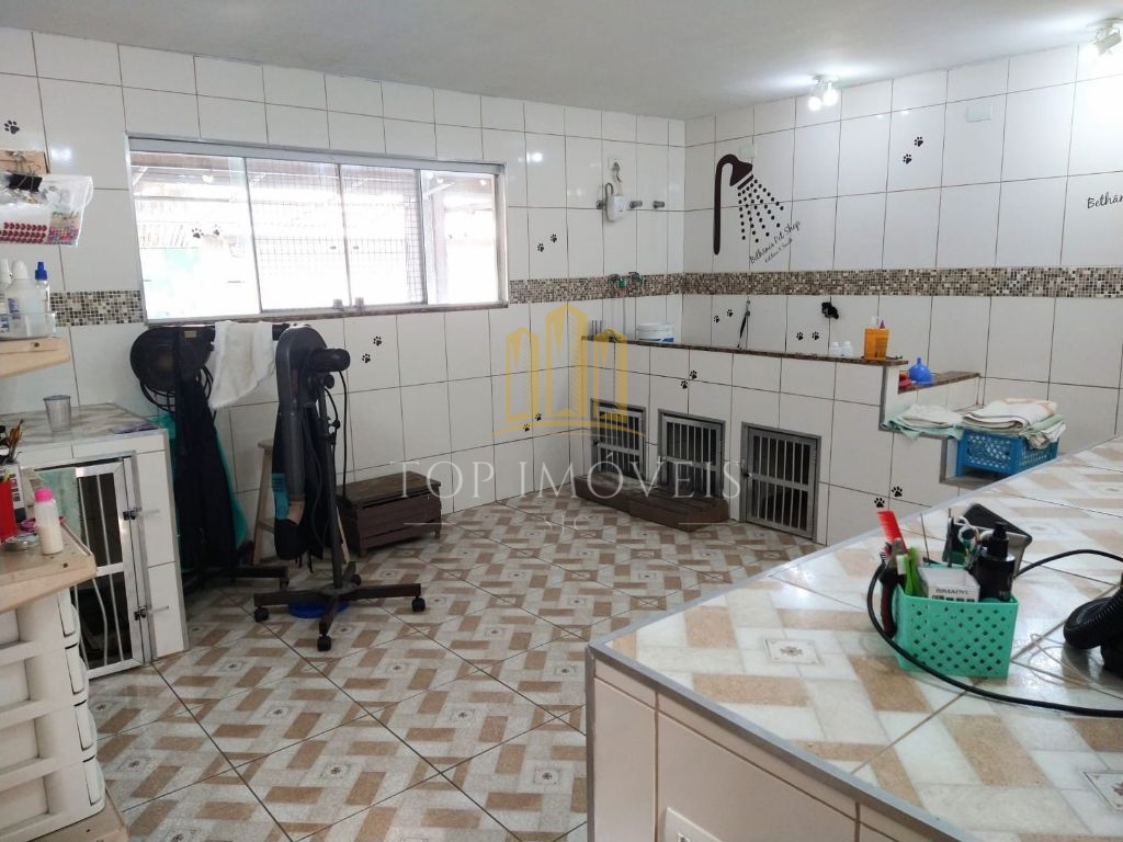 Excelente casa Comercial idela para Clinicas proximo ao Hospital Unidade da Tivoli