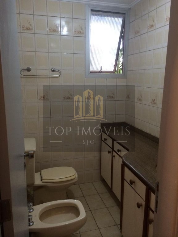 Apartamento com 3 dormitórios à venda/locação - Centro - São José dos Campos/SP