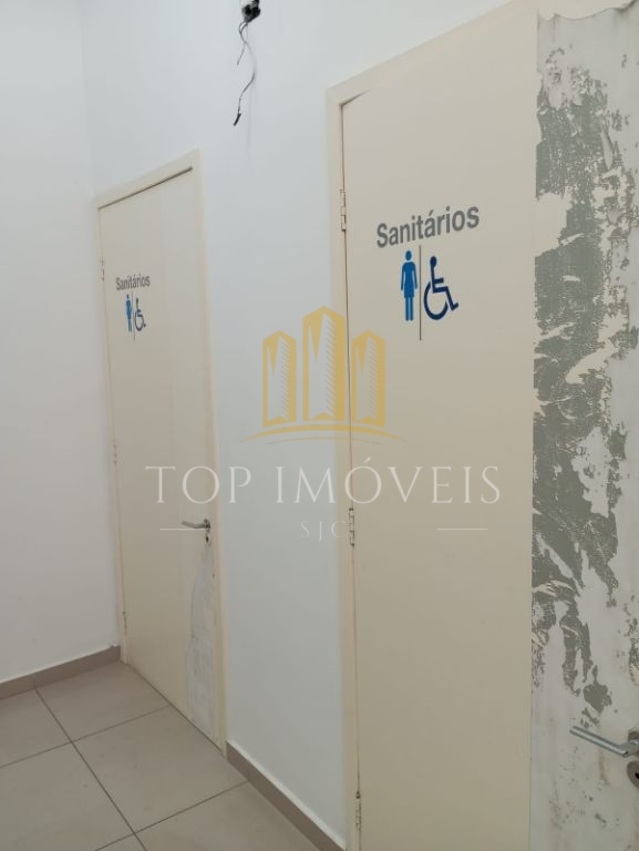Excelente Prédio comercial no coração de São José dos Campos na Praça Conego Lima