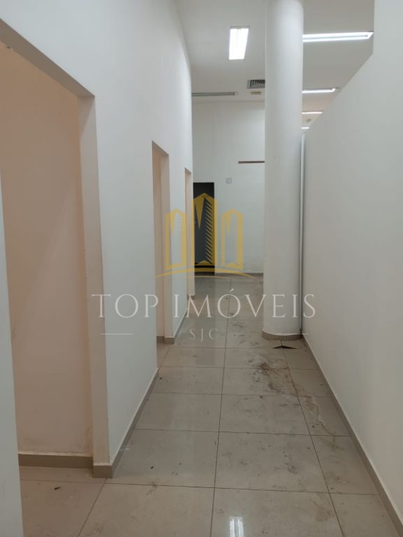 Excelente Prédio comercial no coração de São José dos Campos na Praça Conego Lima