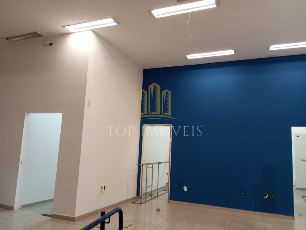 Excelente Prédio comercial no coração de São José dos Campos na Praça Conego Lima